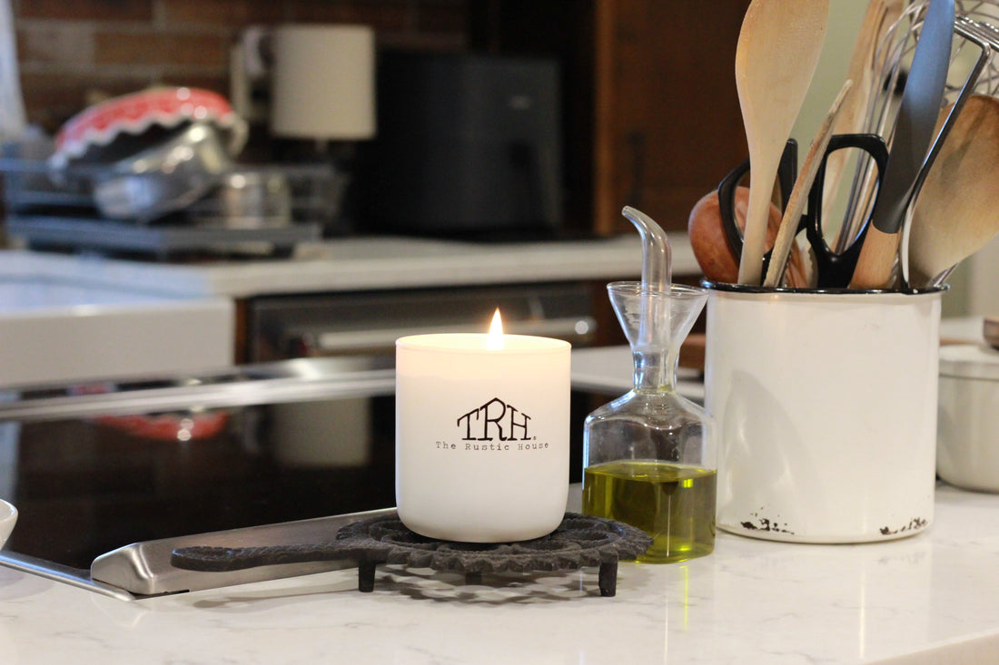 Transitioning Your Home from Fall to Holiday Scents